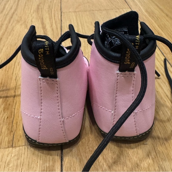 Dr. Martens Newborn Leather Booties - Picture 7 of 8